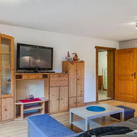 In Matrei Near Lift & Bus * מטרי אין אוסטירול