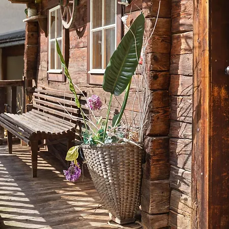 In Matrei Near Lift & Bus בית נופש