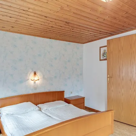 In Matrei Near Lift & Bus * מטרי אין אוסטירול