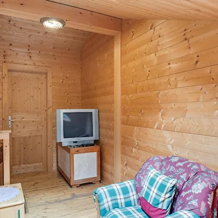 In Matrei Near Lift & Bus בית נופש מטרי אין אוסטירול