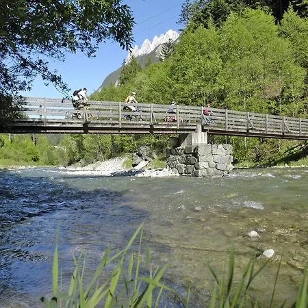 In Matrei Near Lift & Bus מטרי אין אוסטירול