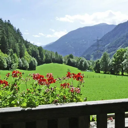 In Matrei Near Lift & Bus